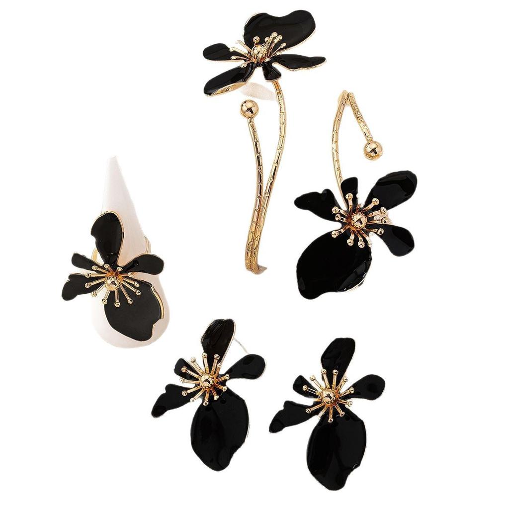 Set Metal Drip Oil Flower Ring + Bracelet + Earrings Personality