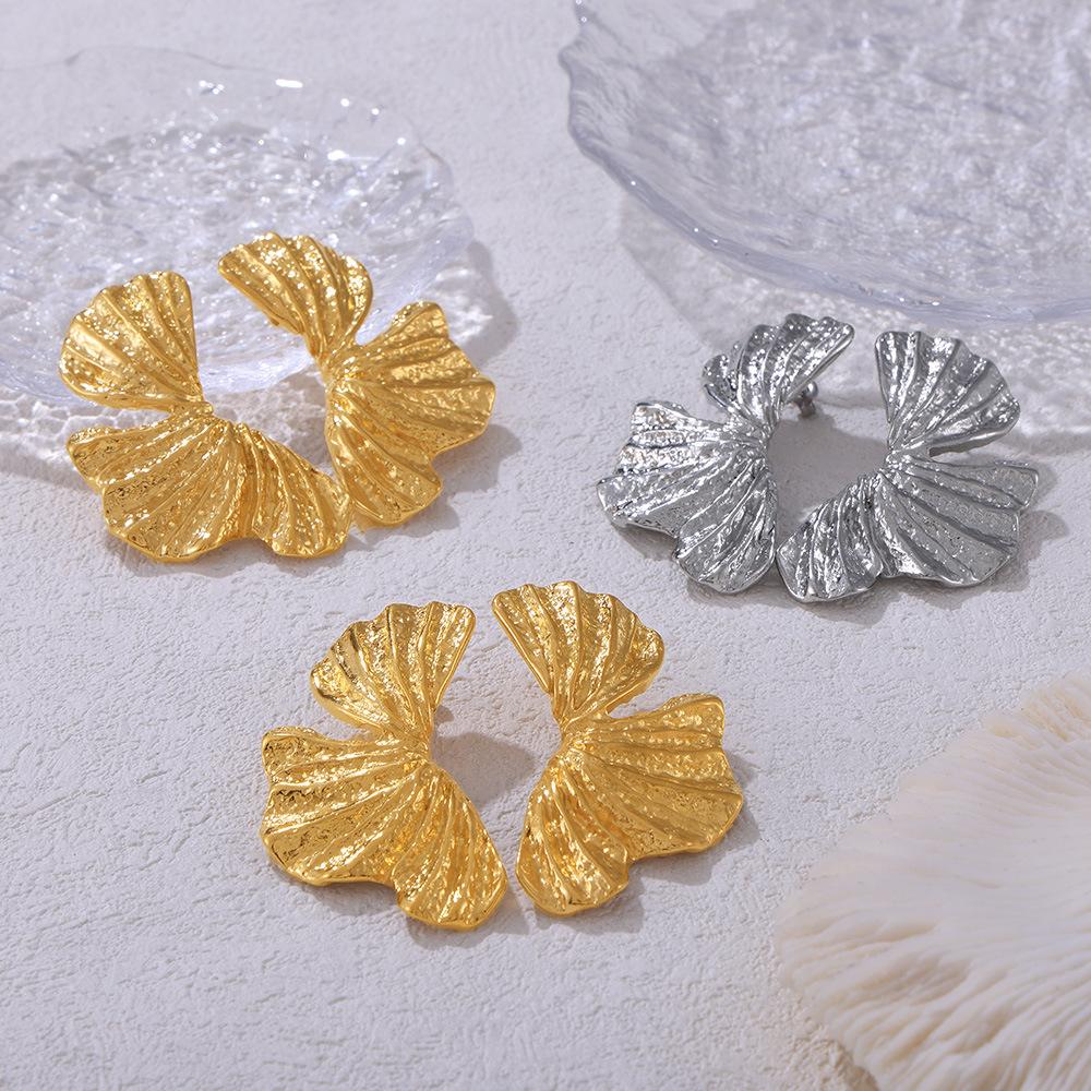 Elegant stil Ginkgo Biloba blader vridd tekstur blad øredobber Titan stålbelagt 18k gull Overdrevet lys luksus stil øredobber