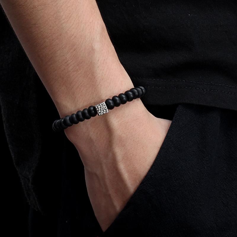 REPTILE AGATE STONE BRACELET matt black onyx bracelet in 8mm abacus shape with stainless steel reptile cube design element