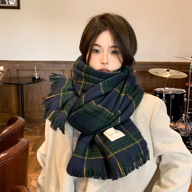 Large Version of the New Fashion Plaid Fringed Scarf Women's Winter Warm Long Christmas Scarf
