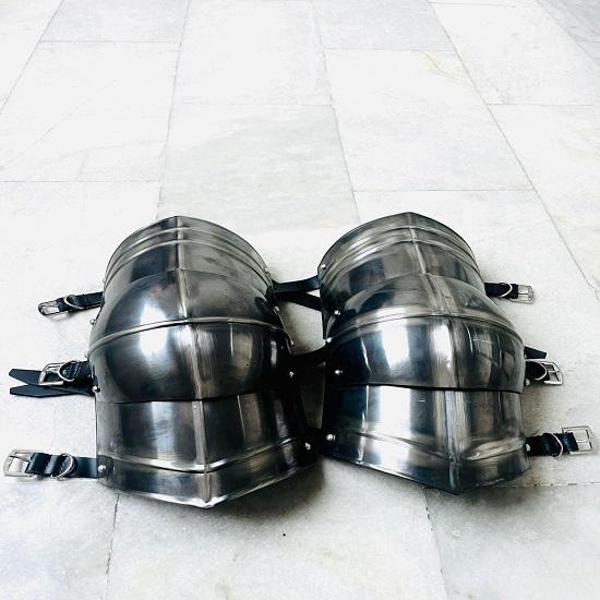 Mittelalterliche Stahlbeinrüstung Handgefertigte Ritter-Cosplay-Beinschienen