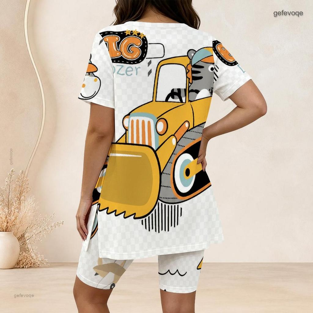 Women Plus Size Two Piece Outfit Eagle Print Round Neck Short Sleeve Split Top And Knee Length Pants