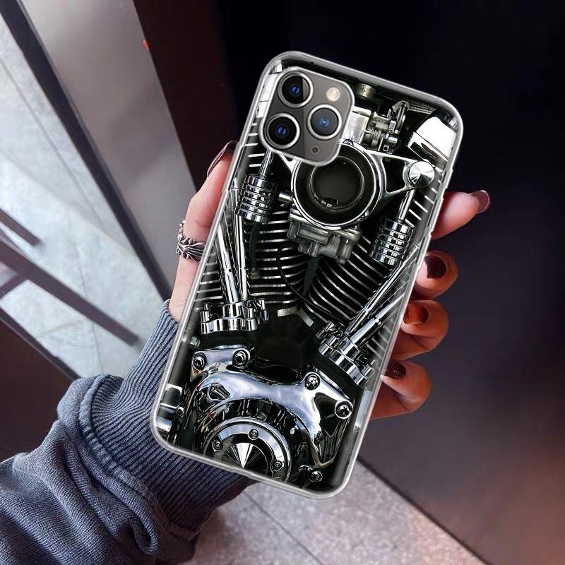 

Vintage Motorcycle Phone Case For iPhone 17 Air 11 13 Mini 14 15 Plus 16 12 Pro Max 16E SE 7 8 Pattern Soft TPU Back Cover Case iPhone 13