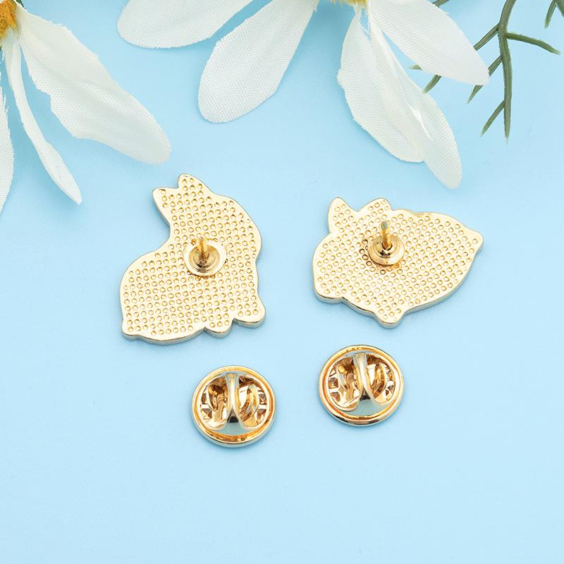 1 Pair Untamed Brooch Rabbit Clothes Pin Badge Jewelry Gift