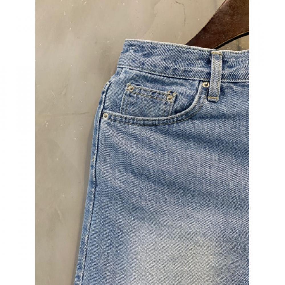 C S In The Room unbalanCed CuttIng Denim ShortS One Color