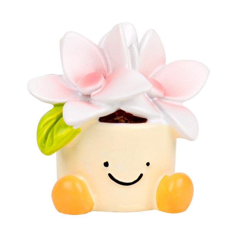 Cute Car Accessories, Decorative Pieces, Potted Flowers, Car Mini Ornaments, Compact Center Console Decorations, with A Sense of Sophistication.