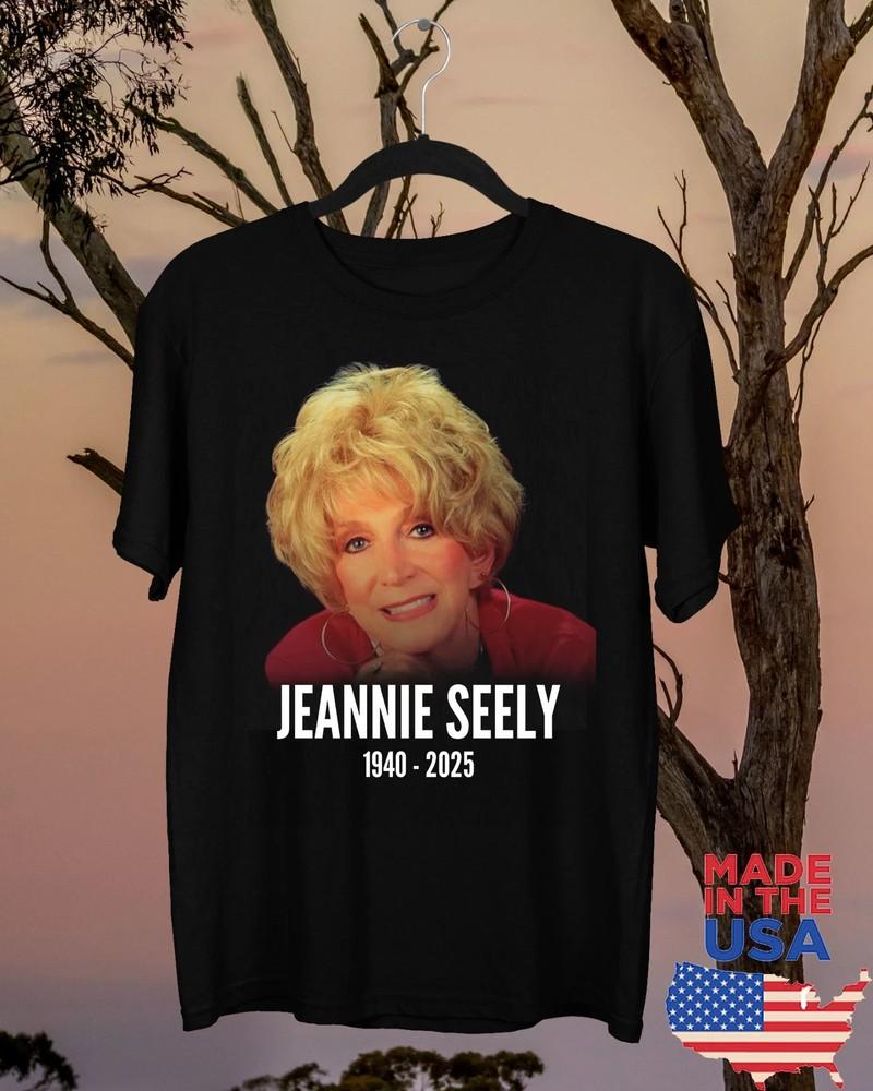 Seely 1940-2025 Rest in Peace Full Size AD499 Unisex T-Shirt