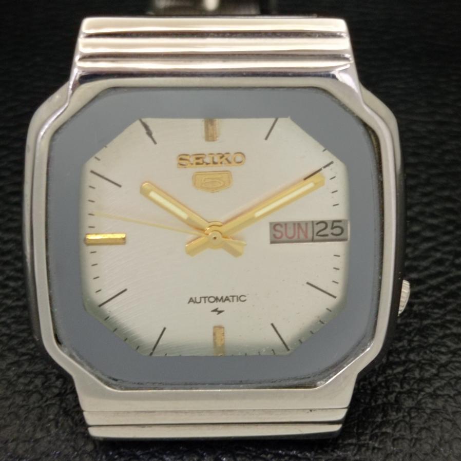 USED MENS DAY/DATE SEIKO 5 JAPAN 7009A AUTOMATIC ORIGINAL DIAL WATCH a427877-2 R1054-a427877