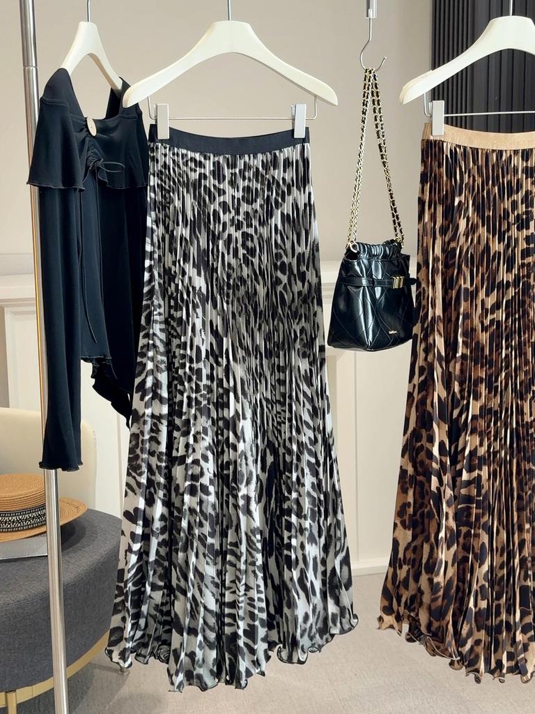 Elegant Leopard Print A-Line Pleated Long Skirt for Women - Spring/Summer Collection