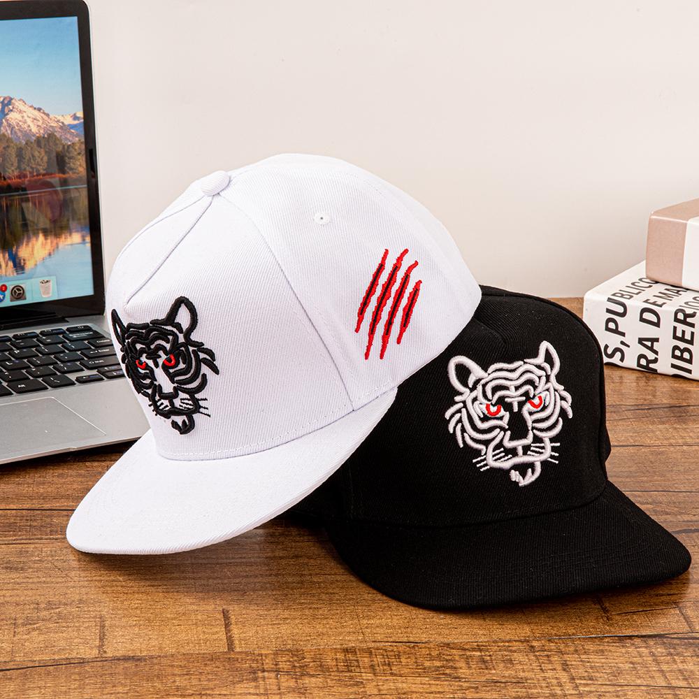 Tiger Embroidery Flat Brim Baseball Cap For Men Women Hip Hop Snapback Hat Adjustable Streetwear Trucker Caps