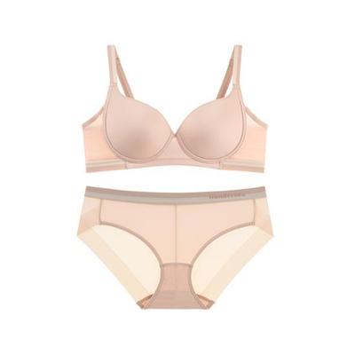 Wonder Bra Full Coverage Plus BH und Slip Set Helle Haut WBW3M24_T