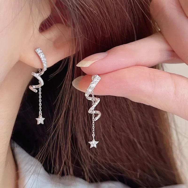 

Trend Long Tassel Star Dangle Earrings for Women Light Luxury Spinning Spiral Crystal Snowflake Earrings Christmas Party Jewelry as picture show