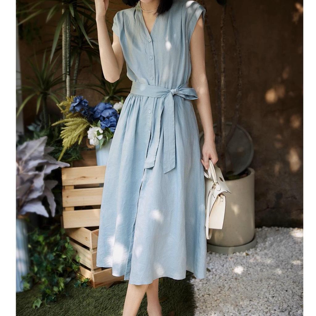 Gift of Nature: Elegant French V-Neck Linen Dress with High Waist - Summer Collection