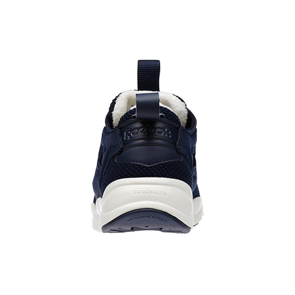 Reebok Furylite Winter Low-Top Lifestyle Sneakers Unisex Sneakers Indigo V70753