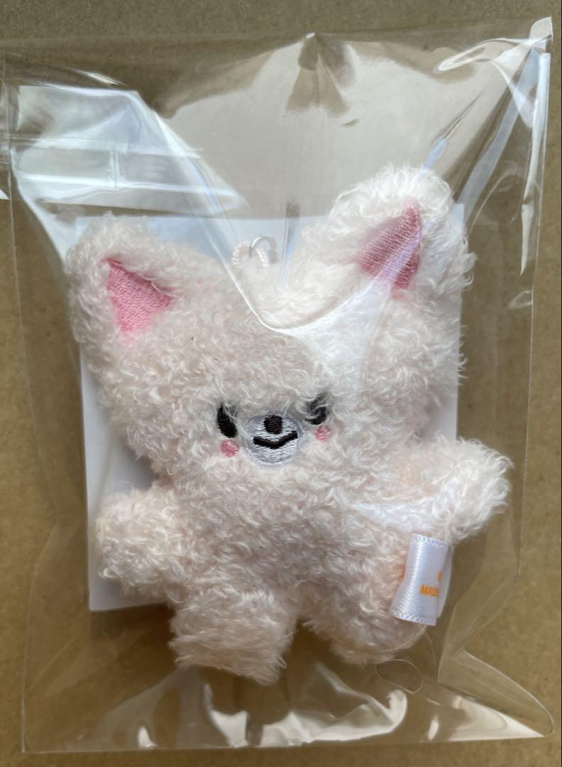 

[Б/У] Брелок SKZOO Микро версия. Foxl.Ny Foxxiny (Иен)