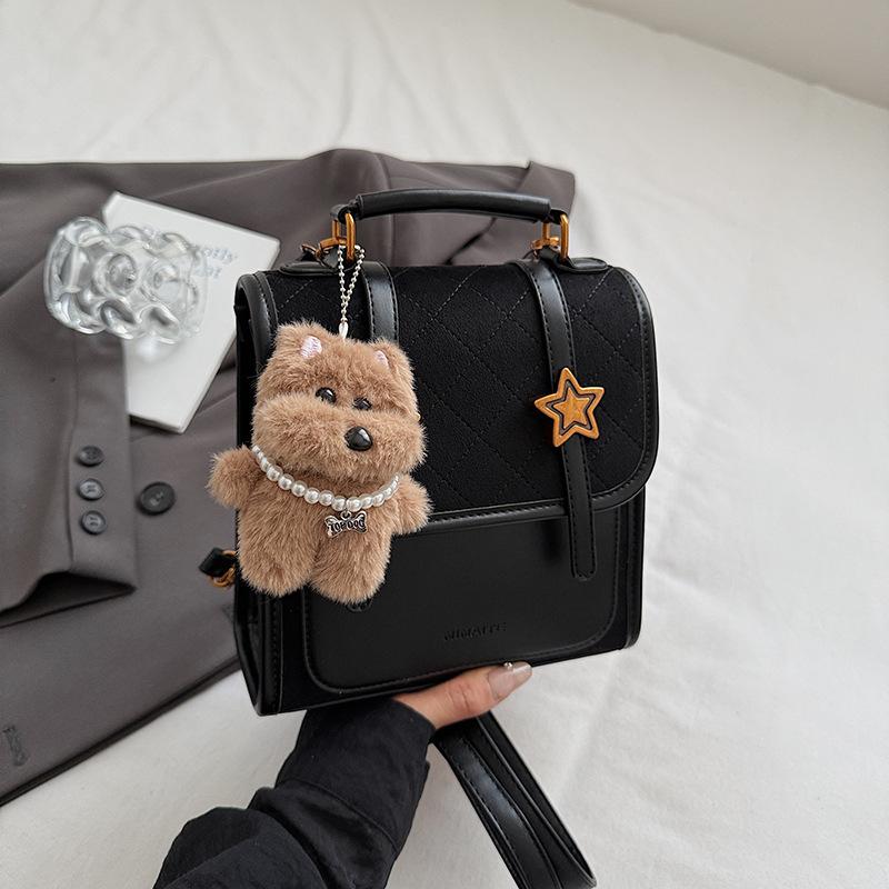 

High-value new student class small backpack commuter style backpack women s travel Korean version shoulder bag чёрный