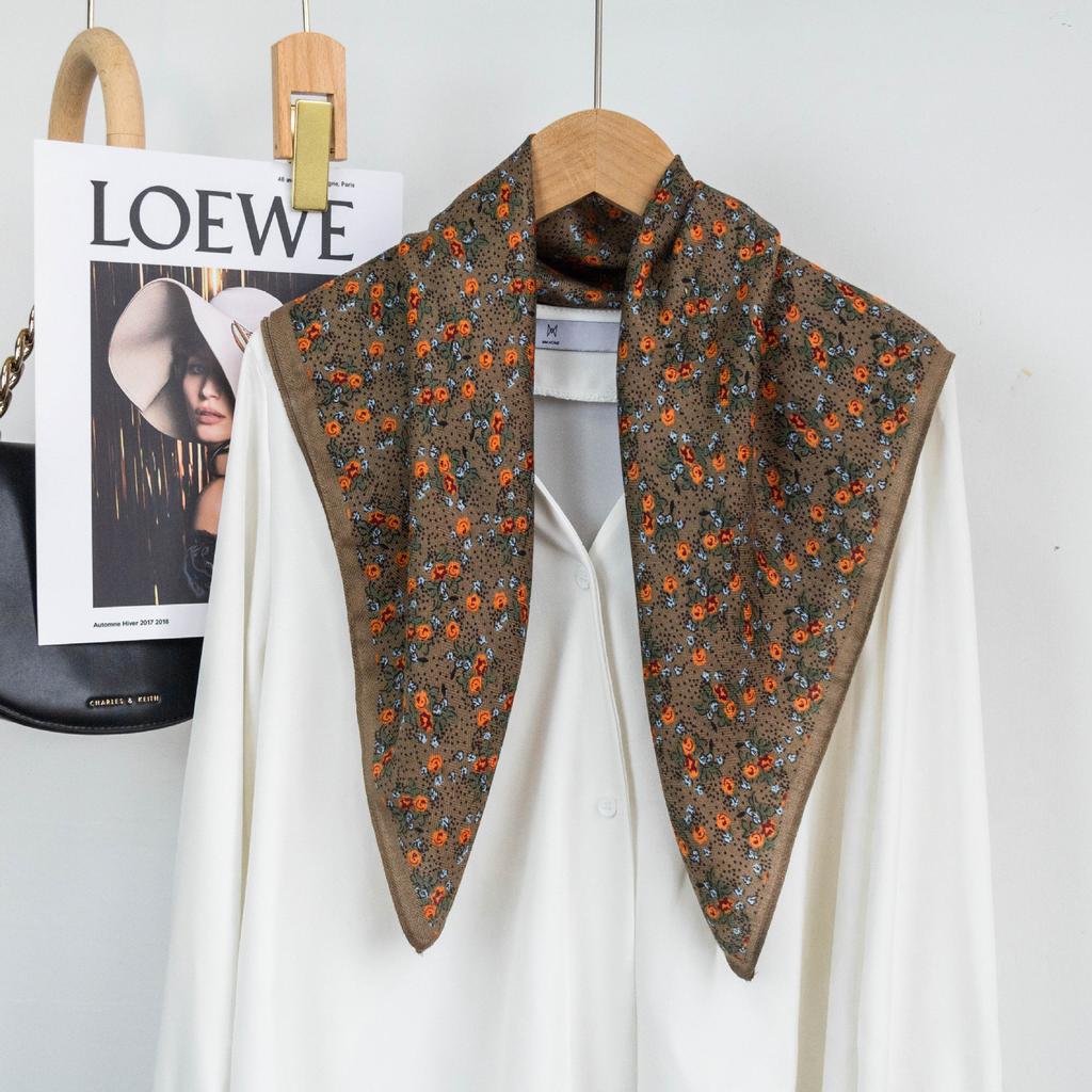 Fashion Lovely Floral Square Cotton Viscose Shawl Scarf High Quality Print Soft Shawls and Wraps Bufandas Muslim Hijab 68*68Cm