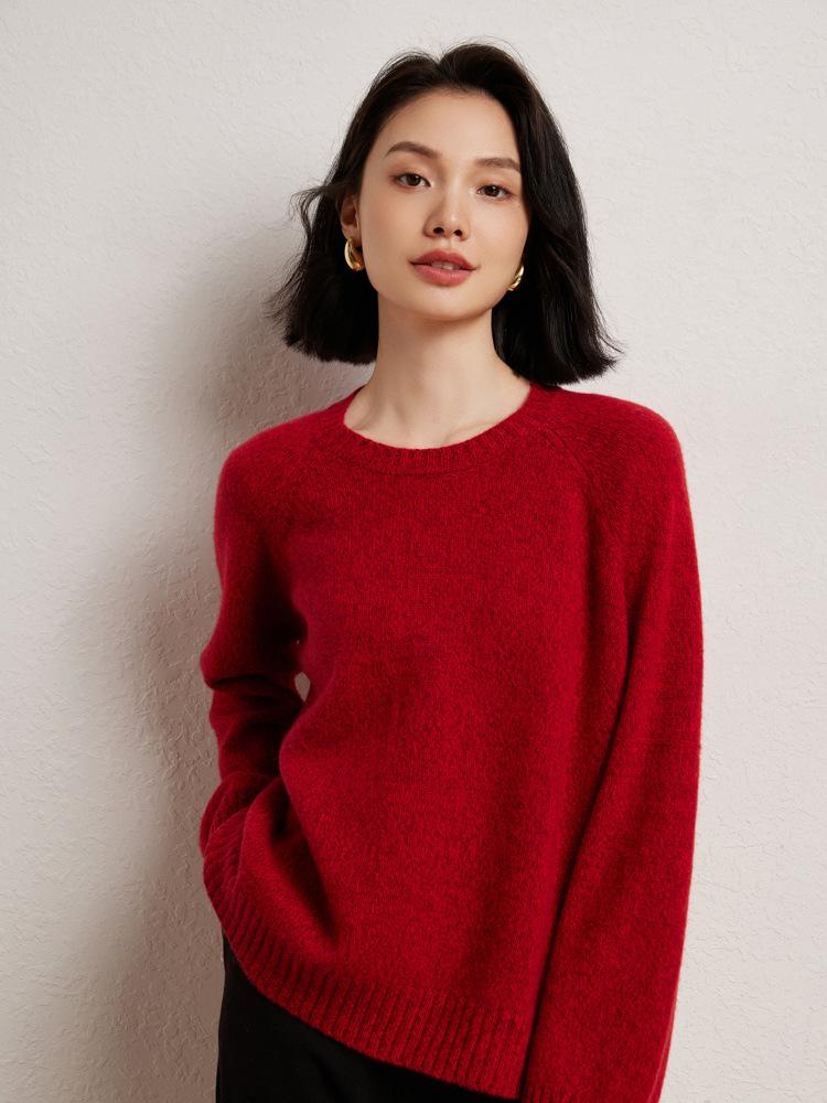 Women's Red Kangsai Ni Cashmere Round Neck Pullover Sweater - Thick, Loose Knit for New Year and Christmas