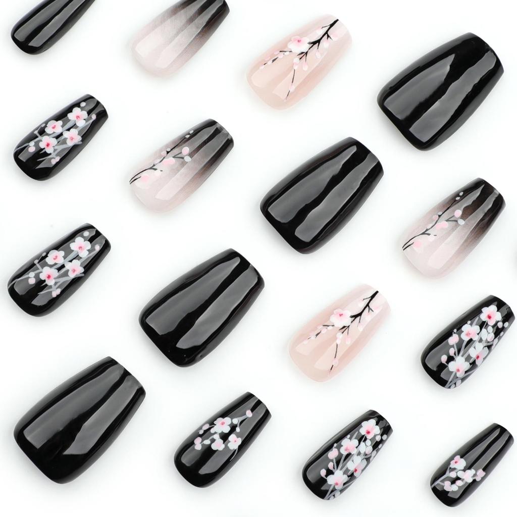 Black Gradient Plum Blossom Nail Pieces - Short Ballet, Detachable, New Chinese Style, Wearable