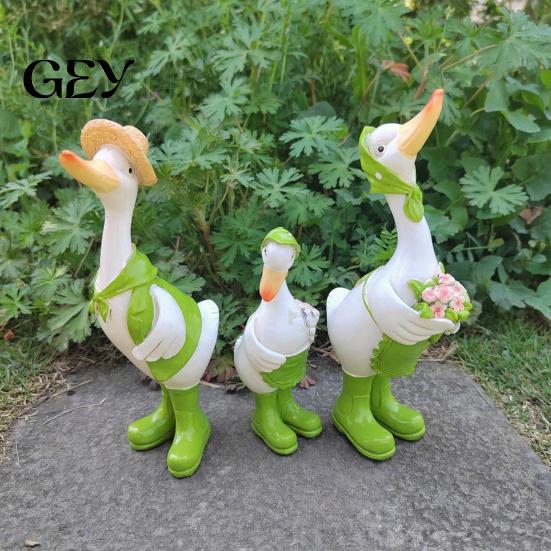 Resin Duck Family Garden Figure Porch Goose Statues, Funny Farm Fence Decor, Decor Outdoor Animal Sculptures & Perfect for Home Stairs, Farm,