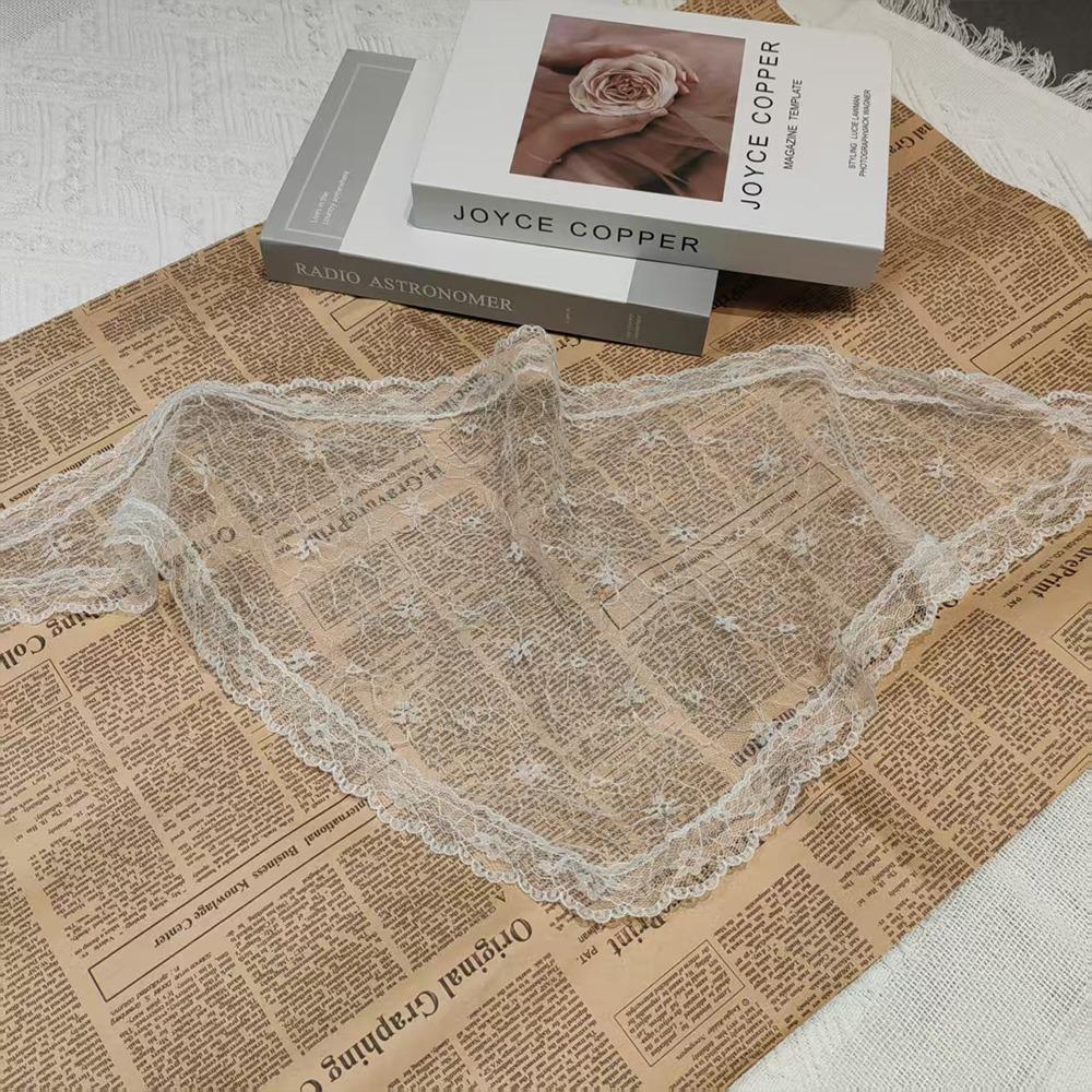 Embroidered Lace Triangle Headscarf White Hollow-out Hair Scarf Wraps Pastoral Style Woven Floral Hair Band Hair Accessories