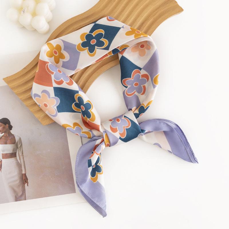 Geometric Flower Small Square Scarf For Women, Fresh And Sweet Professional Attire, Fashionable Color Matching Simulated Silk Scarf, Headscarf