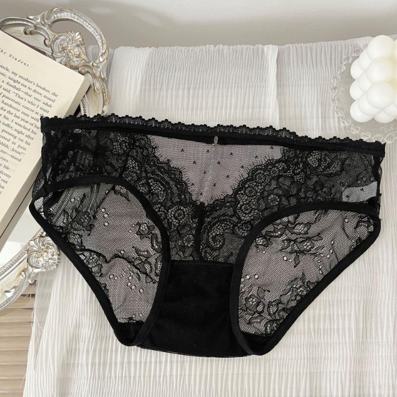 Lace Underwear for Girls Pure Desire Sexy Hollow Briefs Pearl Pure Cotton Crotch Triangle Panties