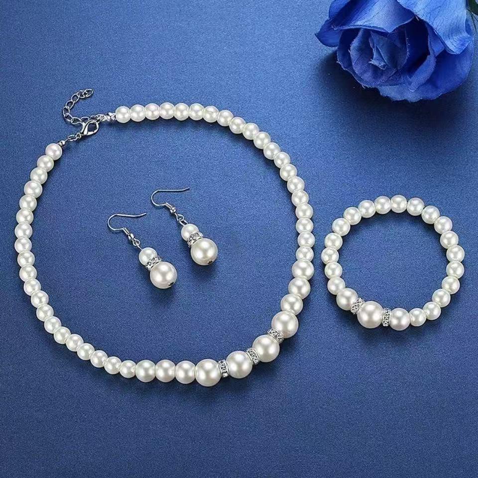 Pearl Jewelry Set: Necklace, Earrings & Bracelet for Women - Perfect Gift for Mom or Wedding