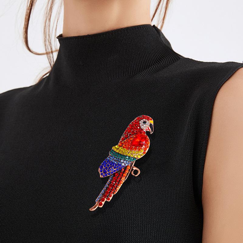 Red Retro Parrot Animal Big Bird Accessories Popular Exaggerated Brooch