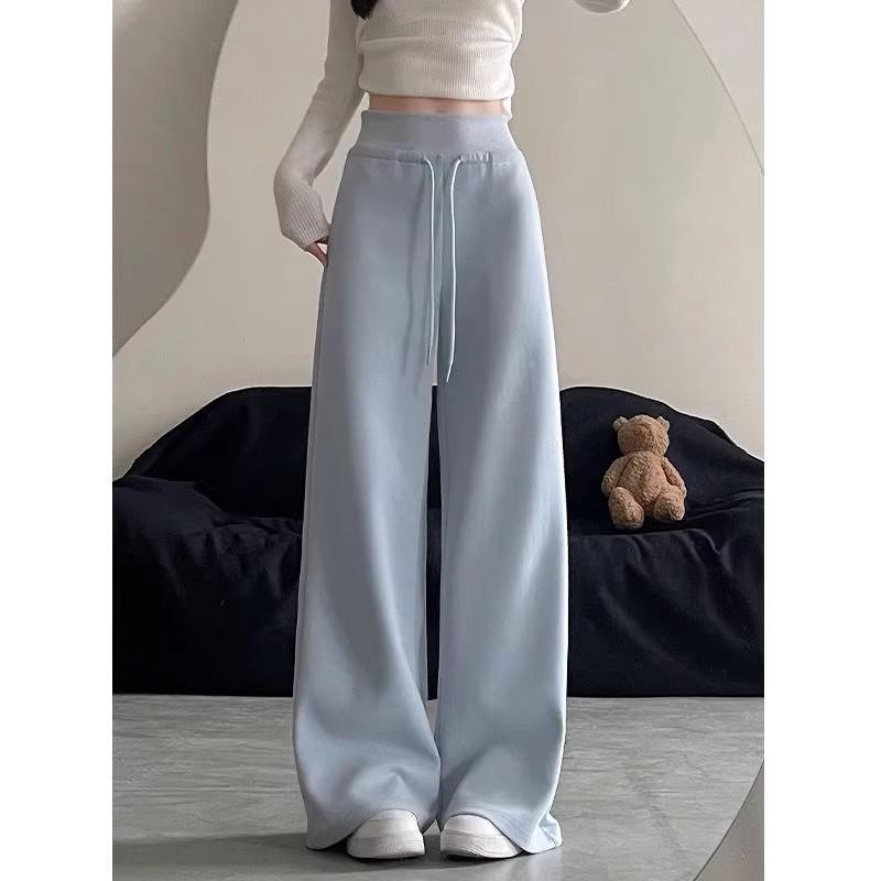 American Style Women's High-Waist Micro Flare Sweatpants: Slimming, Stylish Spring 2026 Edition with Drawstring and Flattering Draping.