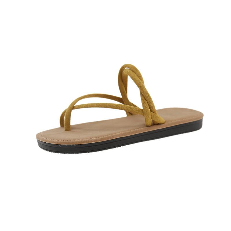 

2025 summer outerwear cover toe slippers femininity style simple thin strap flat bottom cool slippers beach roman sandals women 42 жовтий