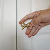 Simple Metal Cabinet Knob Drawer Pulls Bowknot Shape Furniture Decorative Handle for Kitchen Cupboard Wardrobe