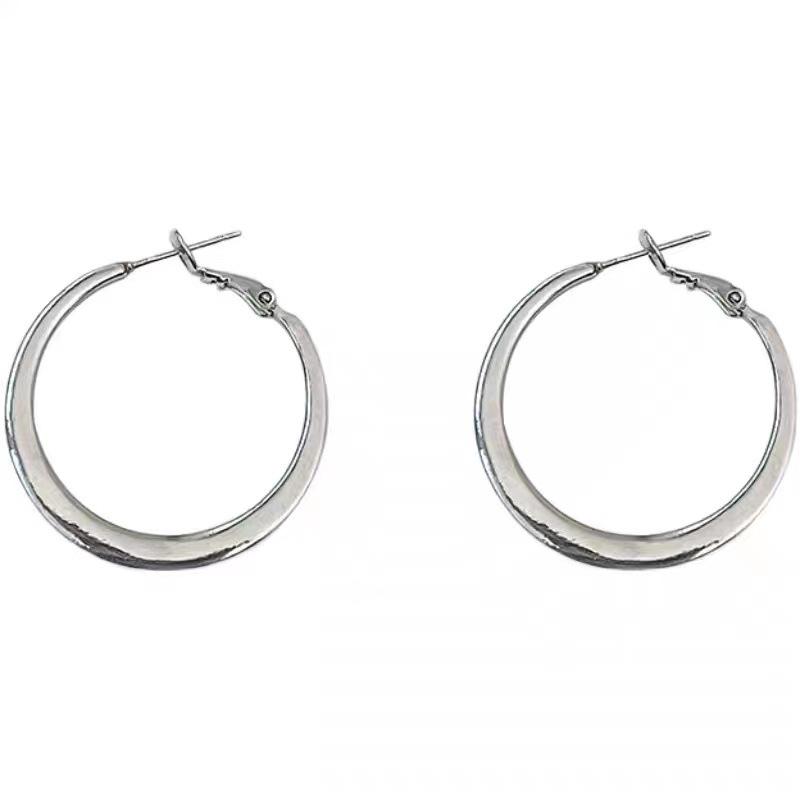 Trendy European & American Style Disco Earrings: Chic, Cool, & Sexy for Women