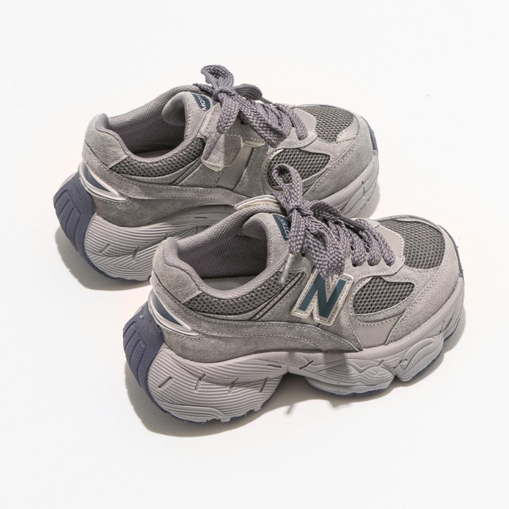 Leichte Sportschuhe für Mädchen Jungen Mesh-Laufschuhe Kinder Atmungsaktive Dad Shoes Modische Freizeitschuhe