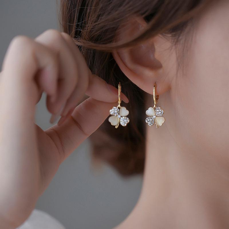 Korean Four-Leaf Clover Luxury Earrings: 2022 Trendy Summer Ear Buckles