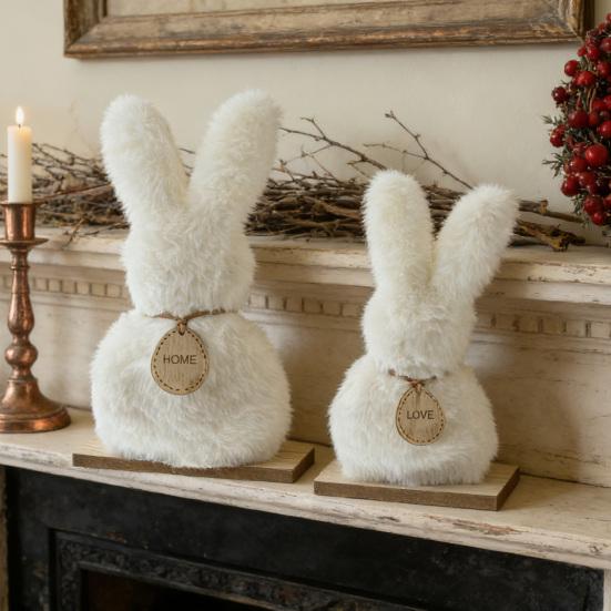 2 st Pälsklädda Kaninfigurer Påsk Plysch Vita Kaniner på Träbas för Vårfest Hemma Kontor Bordsskiva Dekoration