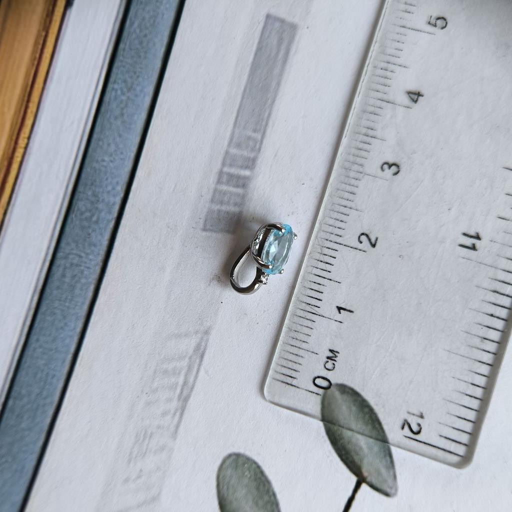 Silver Pendant with Topaz 0.948ct (2188353)