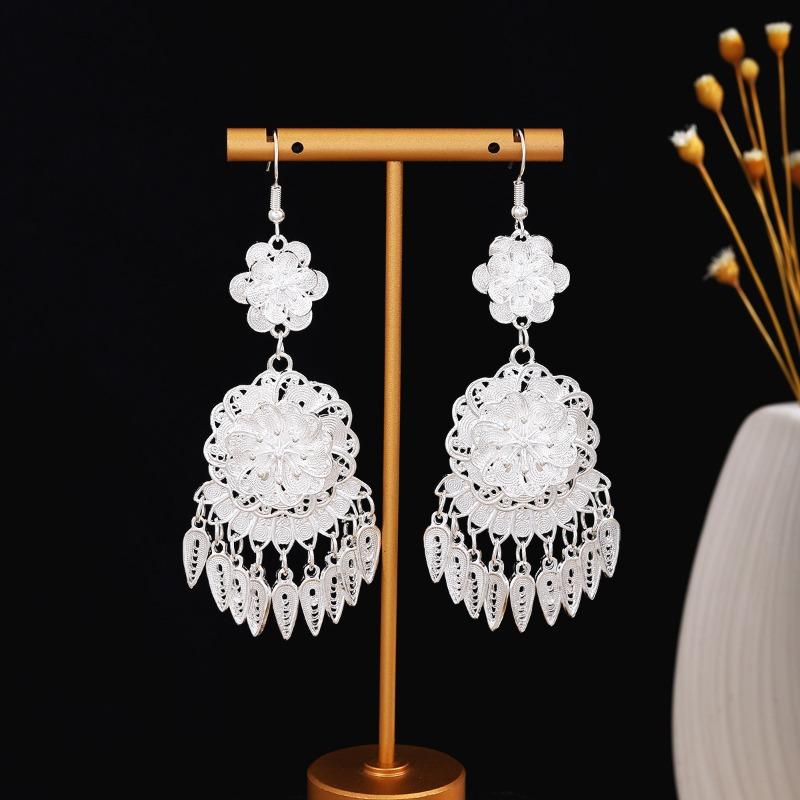 New Miao Long Tassel Minority Earrings, Light Luxury Miao Silver Exaggerated Fashion Temperament Earrings