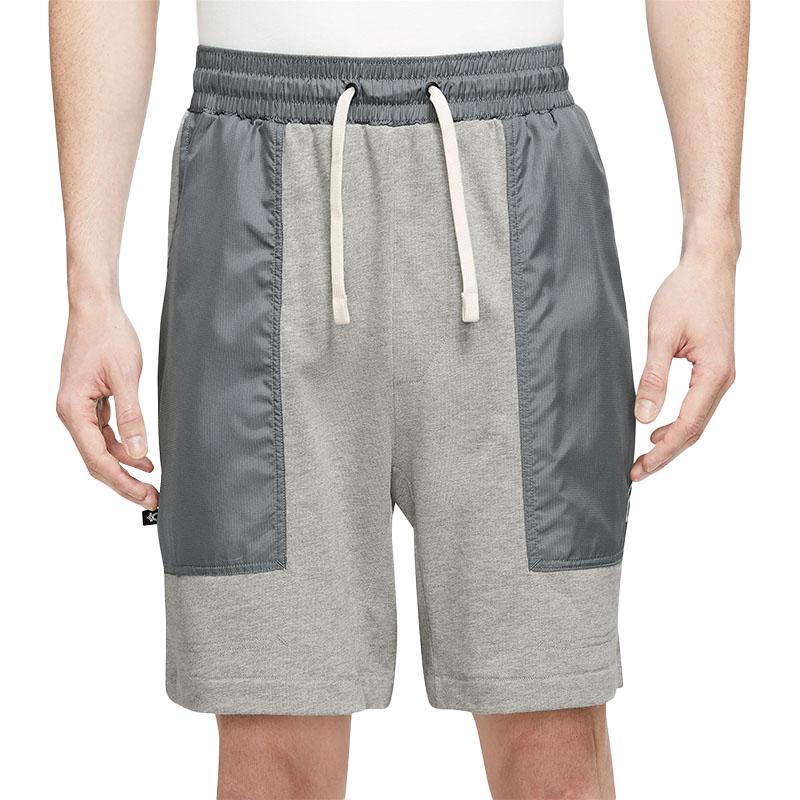 Nike Men s Knit Sports Shorts L