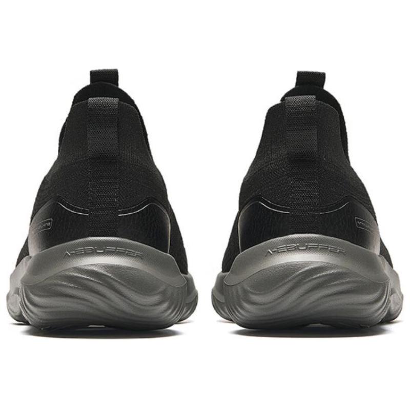 Anta Cushioned Slip-Resistant Low-Top Running Shoes Men's Basic Black Sneakers 112437701-1