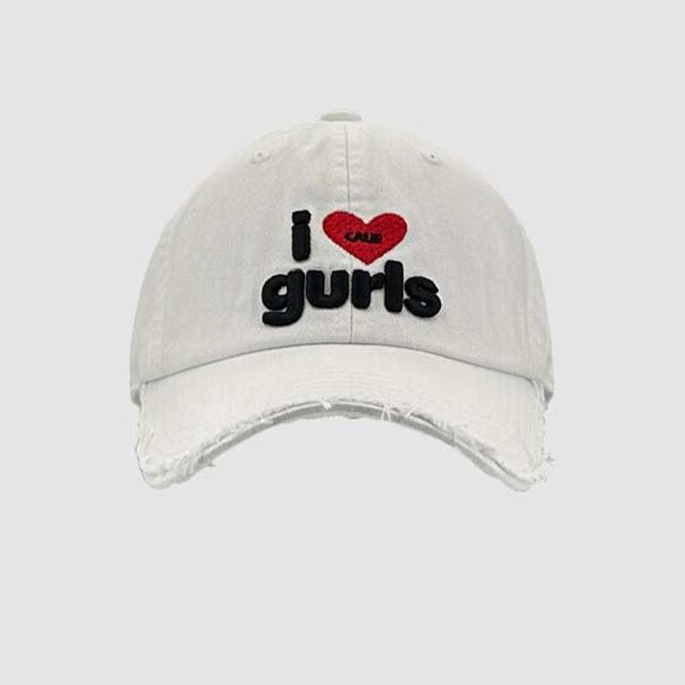 

Love Heart Letter Embroidered Baseball Cap For Fall Winter Warmth And Sun Protection білий