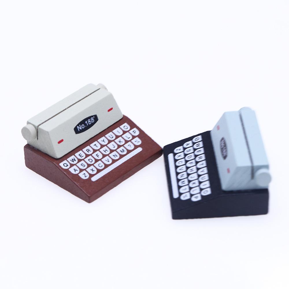 Wooden Miniature Retro Typewriter Dollhouse Furniture Ornament