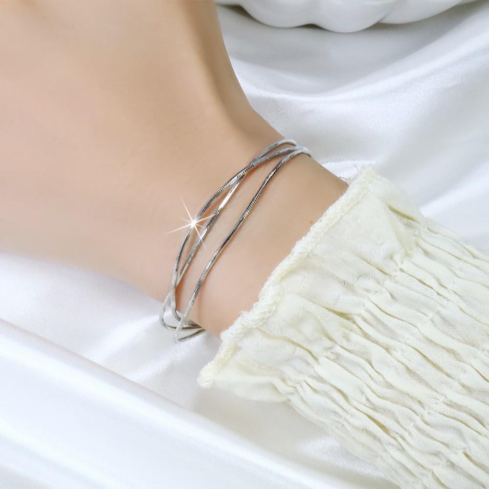 Korean Minimalist Three-Layer Snake Bone Chain Bracelet for Women - Chic Niche Design, High-End Fashion Jewelry