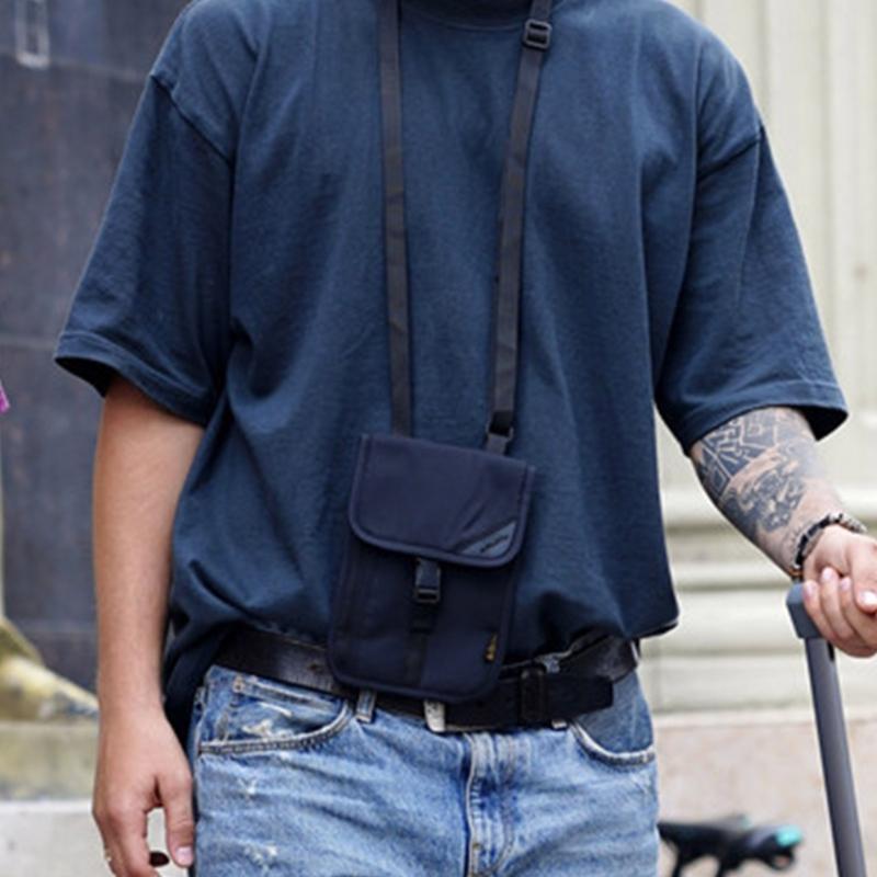 Leichte Nackentasche für Reisen Praktische und strapazierfähige Handytasche Perfekt für Vielflieger