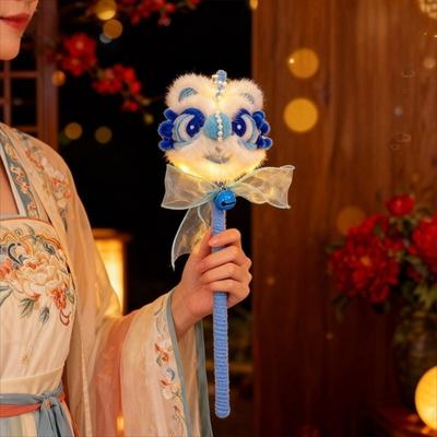 Chinese Style Handheld Lion Lantern Traditional Decoration Glowing Lion Dance Lantern Ornaments Plush New Year Lantern Ornaments