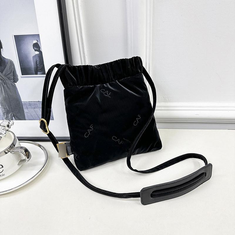 IELGY Универсальная сумка-мессенджер для мобильного телефона — фото 12