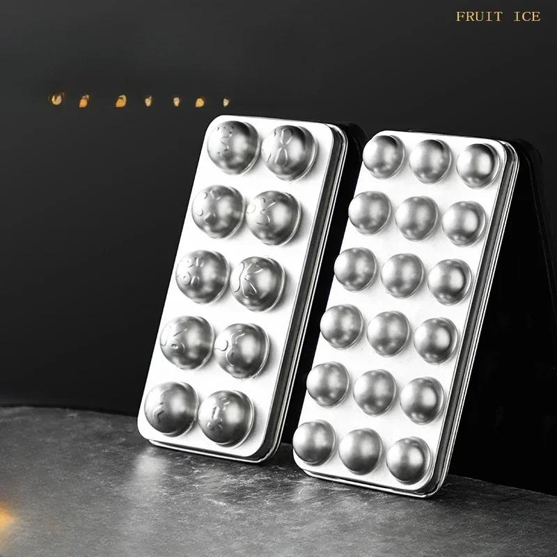 304 Stainless Steel Ice Tray Household Ice Box with Lid Bar Ice Ball Ice Cube Mold Quick-frozen Ice Cube Artifact Ice Mold