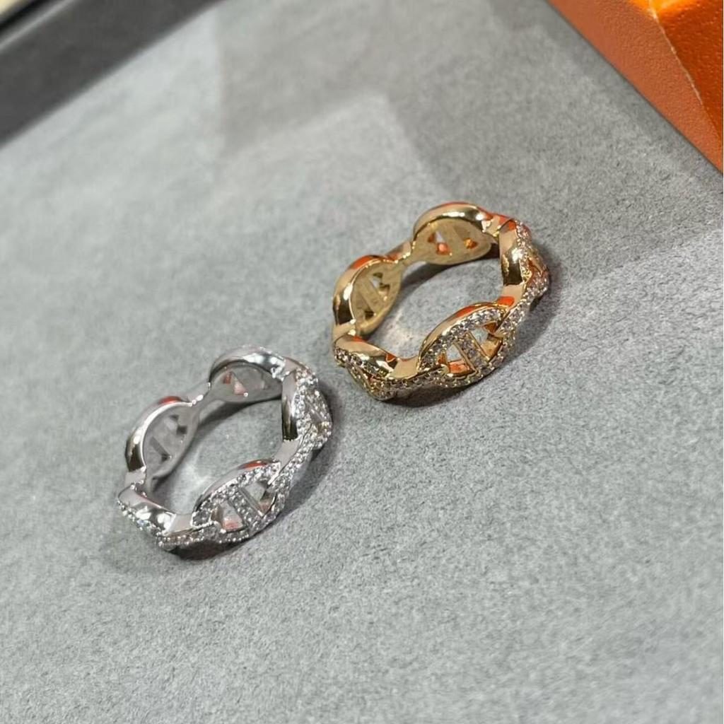 Inel V Gold Versiune Înaltă pentru Femei, Gros, Aur Roz 18k, cu Inel Nas Porc și Diamant de Carbon Înalt Integral - Inel Elegant și Versatil Seria H.