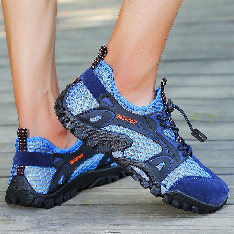 2025 Summer Wading Shoes Men's Hollowed-out Outdoor Creek Shoes Breathable and Quick-drying Fishing Casual Shoes Mesh Men's Sandals