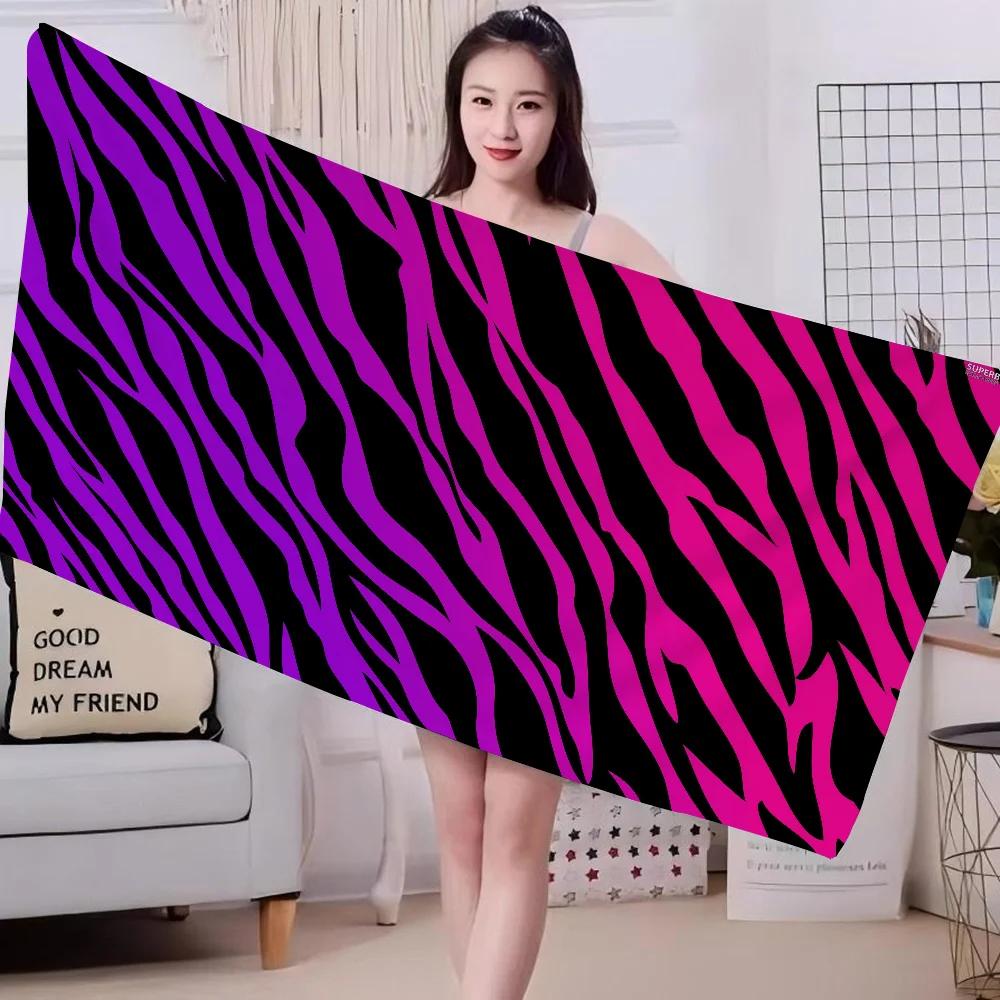 

Dalmatian Cow Zebra Texture Bath Towel Microfiber Soft Water Absorbing Breathable For Girl Kids Decorative Cartoon Beach Towel W30*H60(CM)